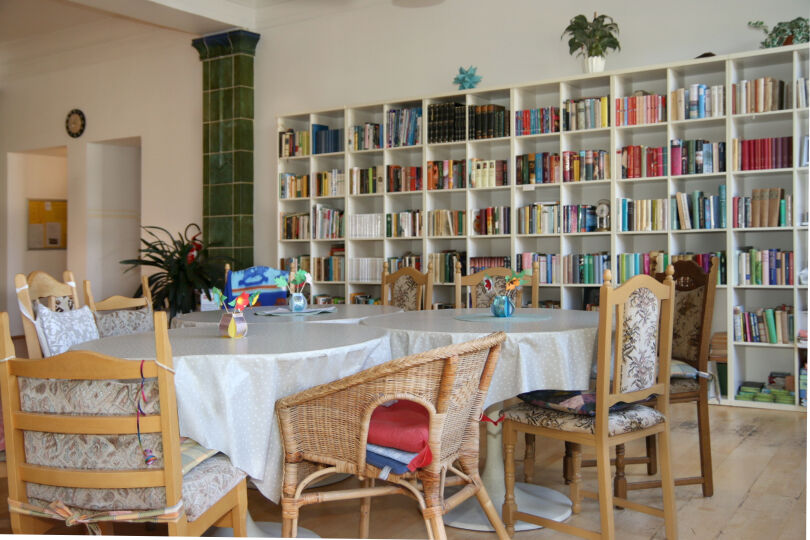 Saal Bibliothek